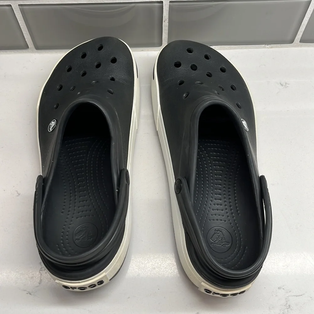 CROCBAND CLOG Size: 9‎ Color: Black Excellent Condition